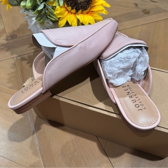 AKZA Muled Loafer Flats - Picture 9 of 10